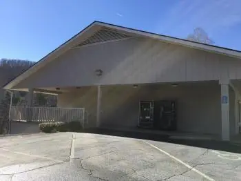 University Inn 9