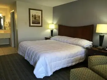 University Inn Main image